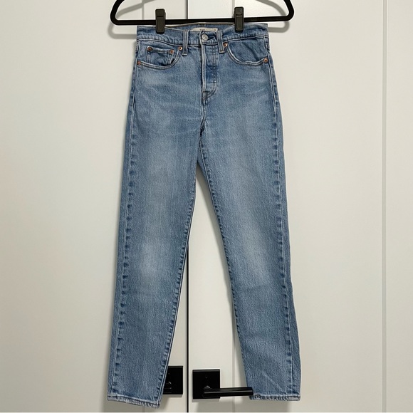 Levi’s Wedgie Icon Jeans in These Dreams Size 25 22861-0034 - Picture 3 of 11